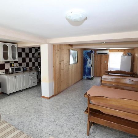 Rozalin Guest House Gudauta Luaran gambar